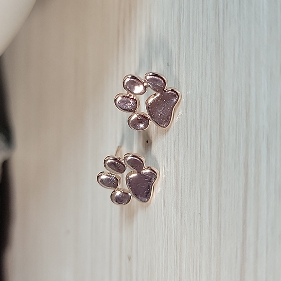 Rose Gold Pawprint Stud Earrings - Picture 5 of 7